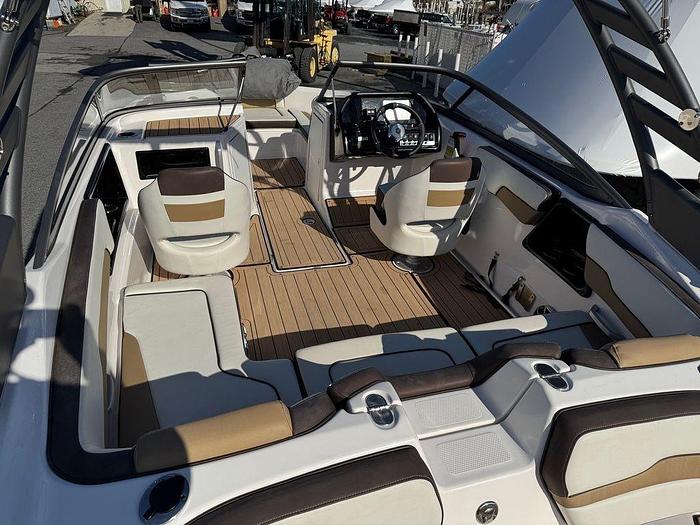 Used 2021 Yamaha Marine 195S