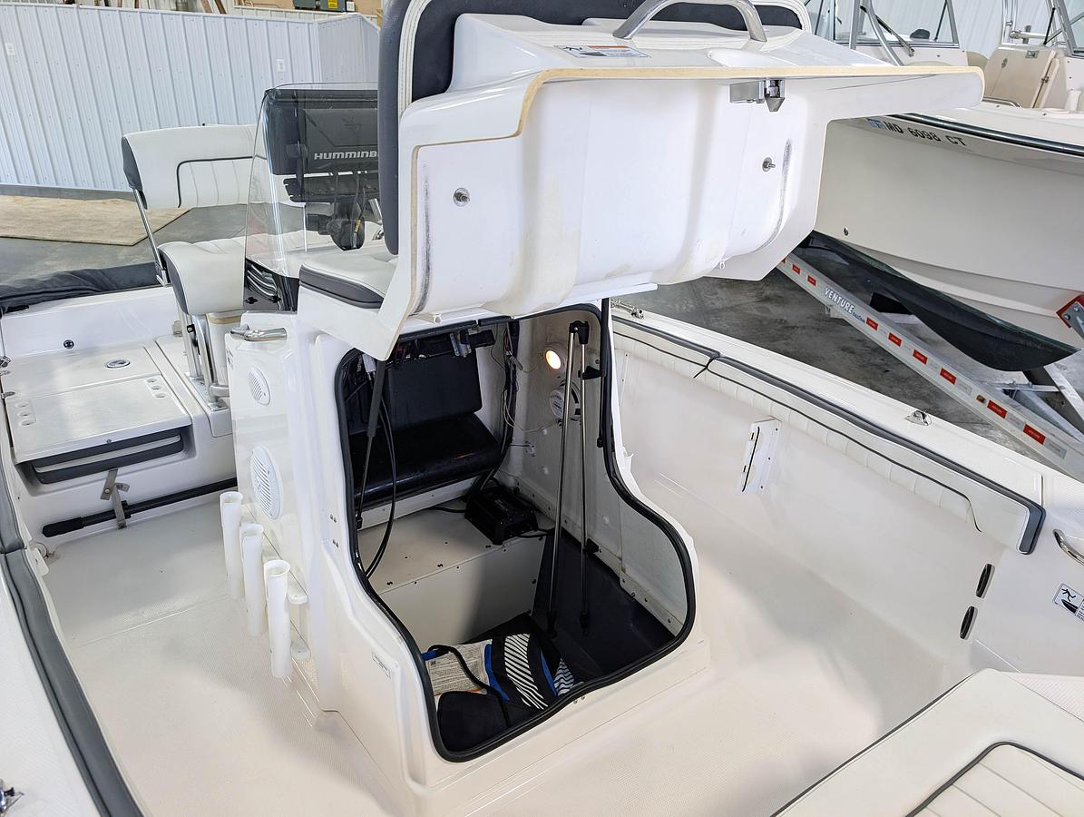 Used 2017 Yamaha Boats 190FSH Deluxe