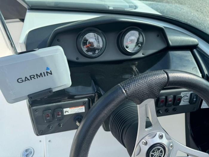 Used 2016 Yamaha Boats AR192