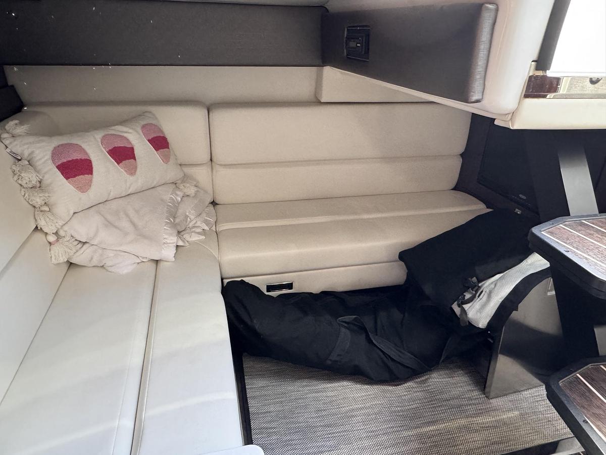 Used 2019 Monterey 355 Sport Yacht