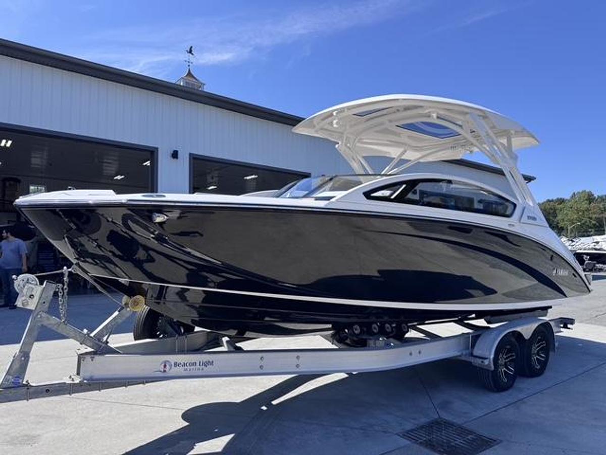 Used 2022 Yamaha 275SD