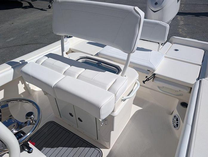 2025 Skeeter SX2550 Family