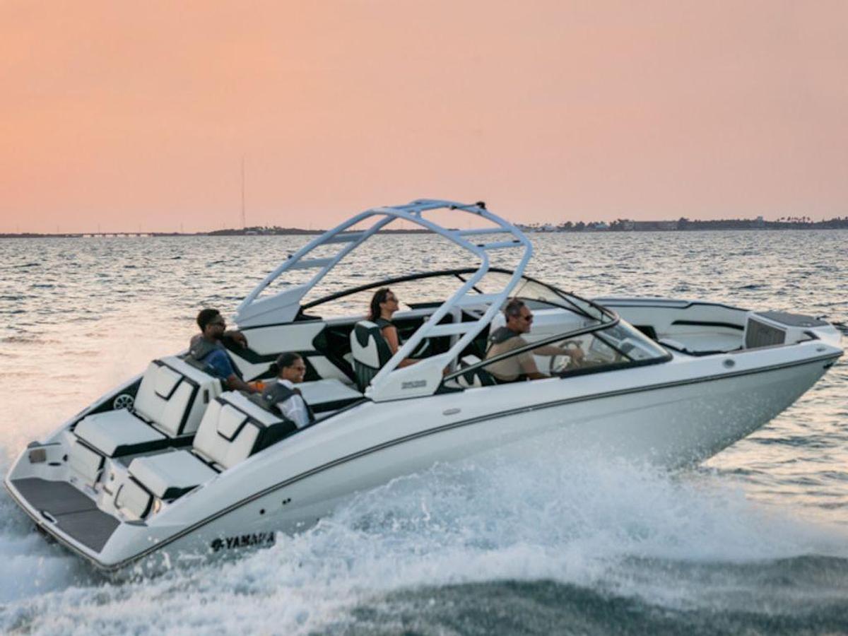 2025 Yamaha Marine 252S Base