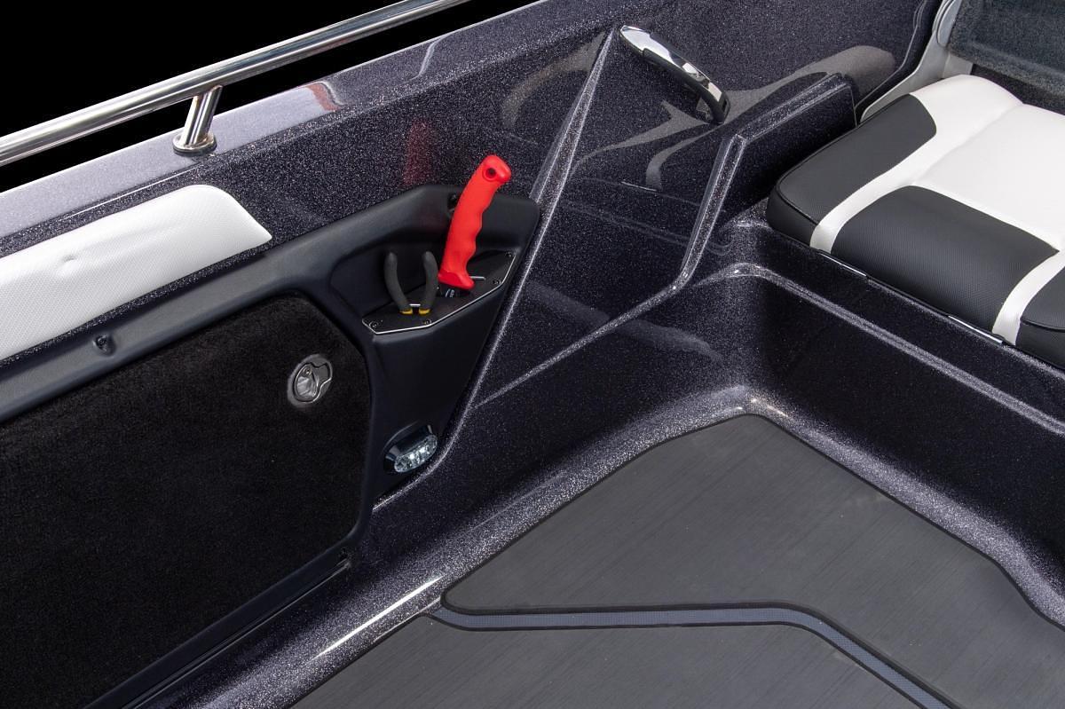 2026 Skeeter SOLERA205