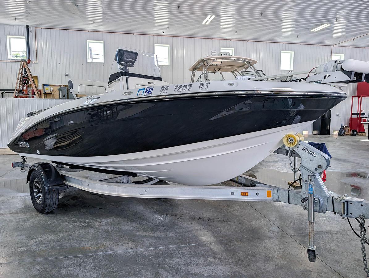 Used 2017 Yamaha Boats 190FSH Deluxe