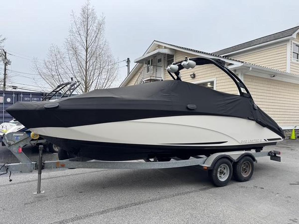 Used 2017 Yamaha 242 Limited S