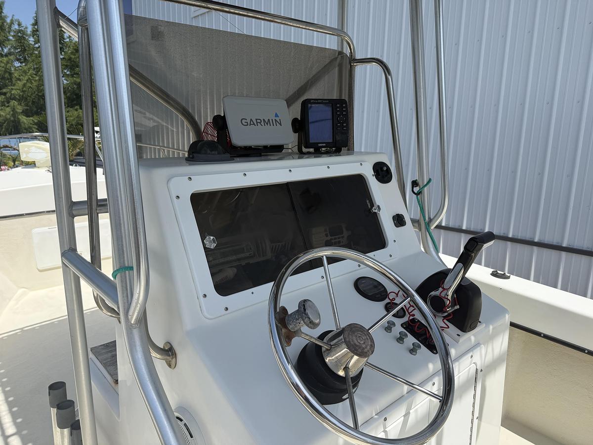 Used 1997 Maycraft 23