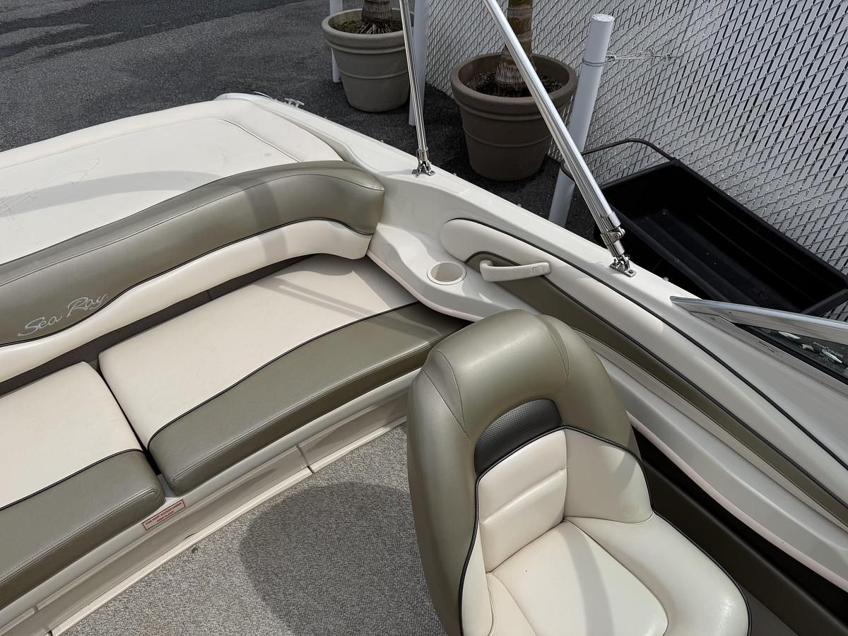 Used 2004 Sea Ray 185