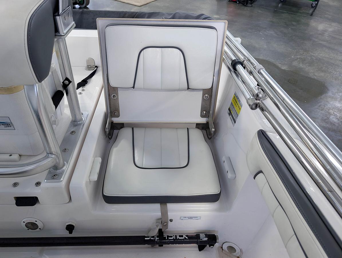 Used 2017 Yamaha Boats 190FSH Deluxe