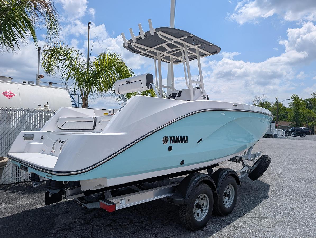 2024 Yamaha Marine 222 FSH Sport