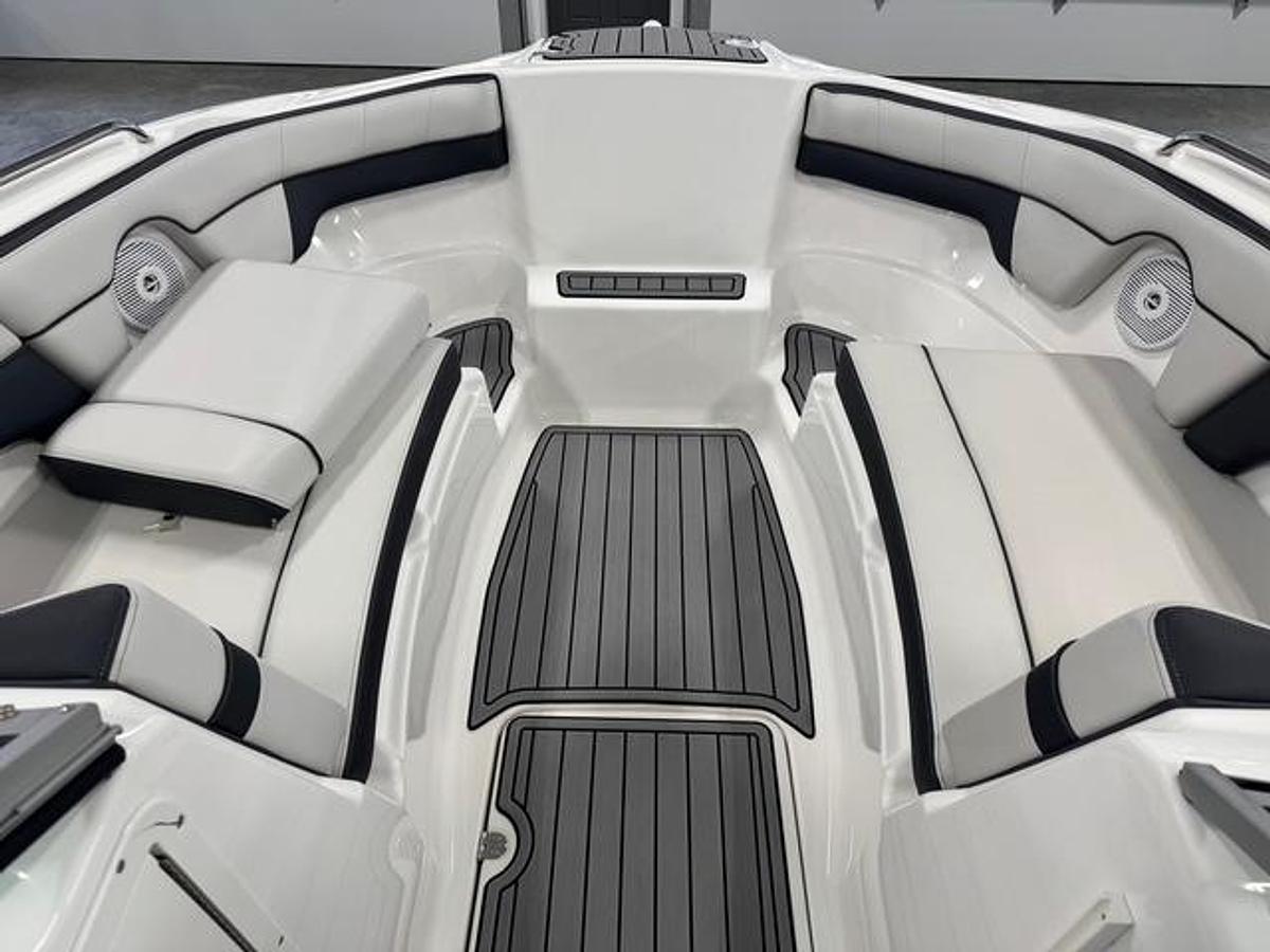 Used 2015 Yamaha AR210