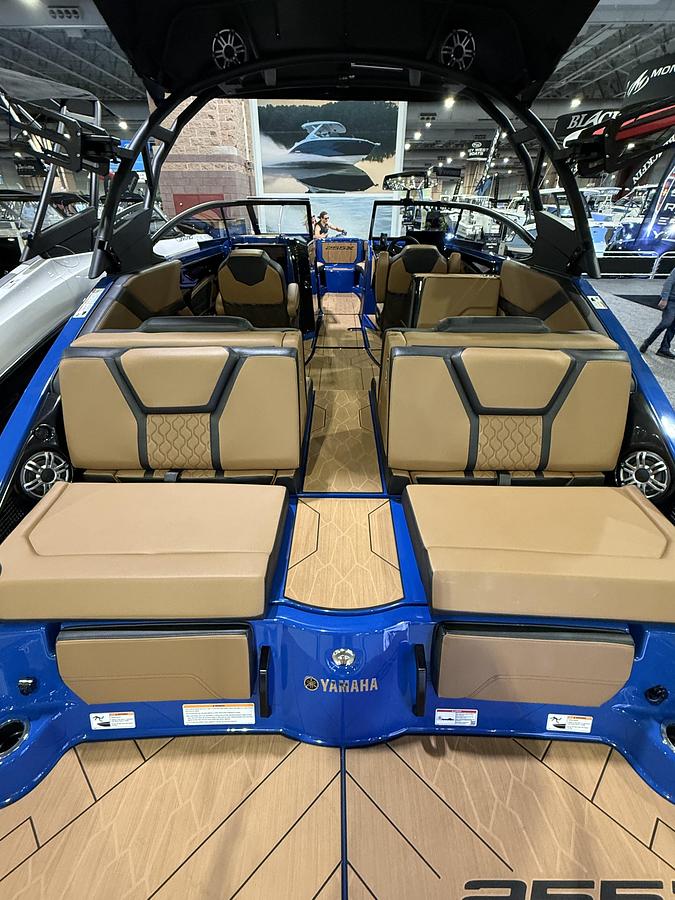 2026 Yamaha Boats 255XD