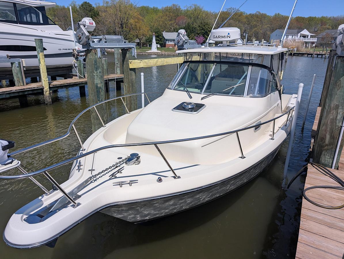 Used 2001 PURSUIT 3070 OFFSHORE