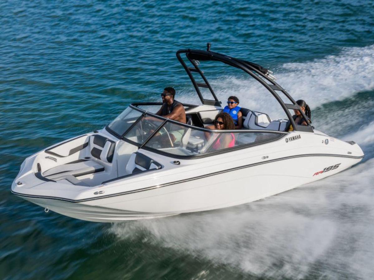 2025 Yamaha Marine AR195 Base