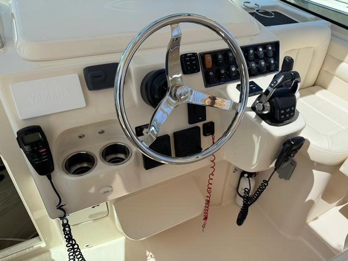 Used 2015 Grady White 330 Express