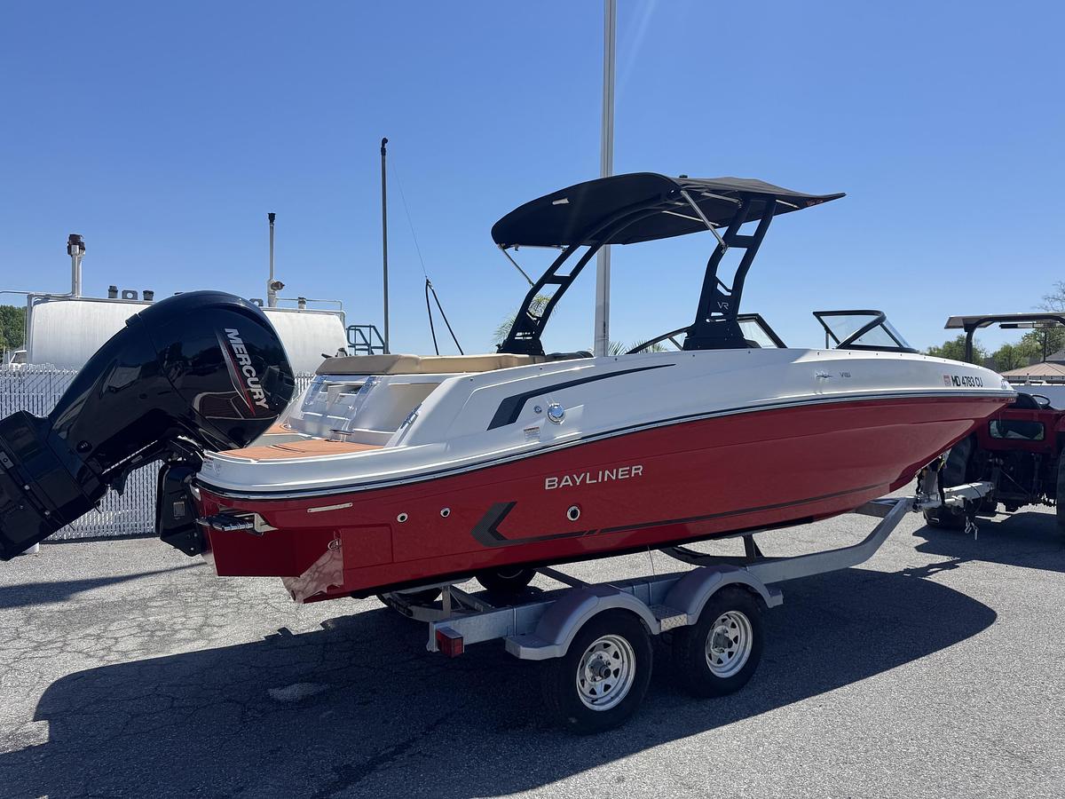 Used 2024 Bayliner VR6 OB