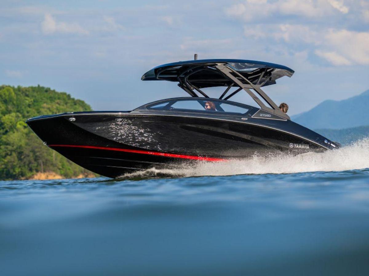 2025 Yamaha Marine 275SD Base