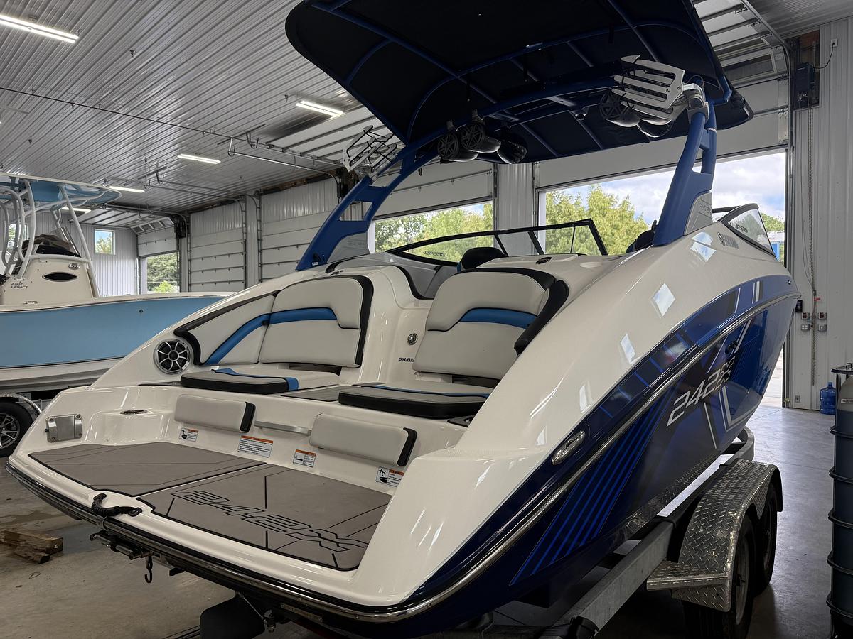 Used 2019 Yamaha 242XE