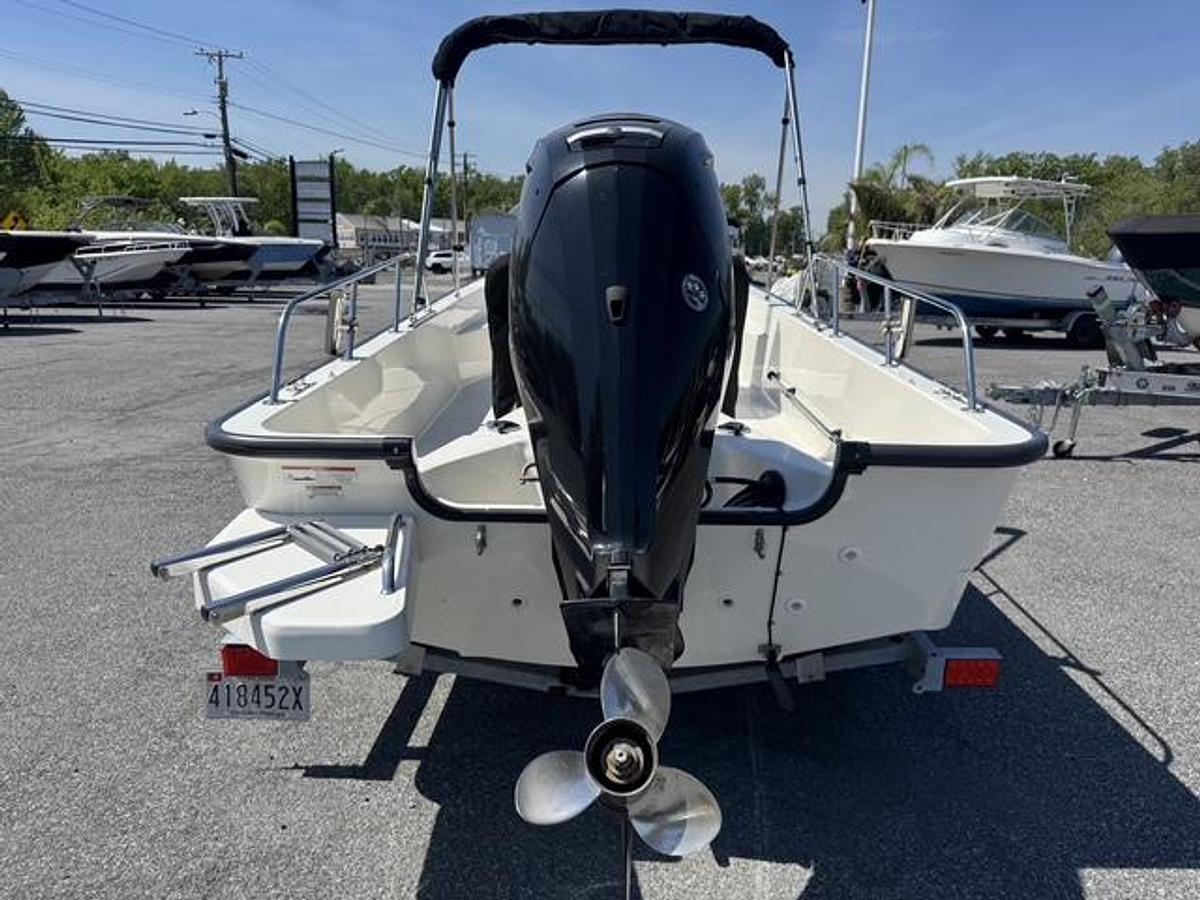 Used 2017 Boston Whaler 17 Montauk