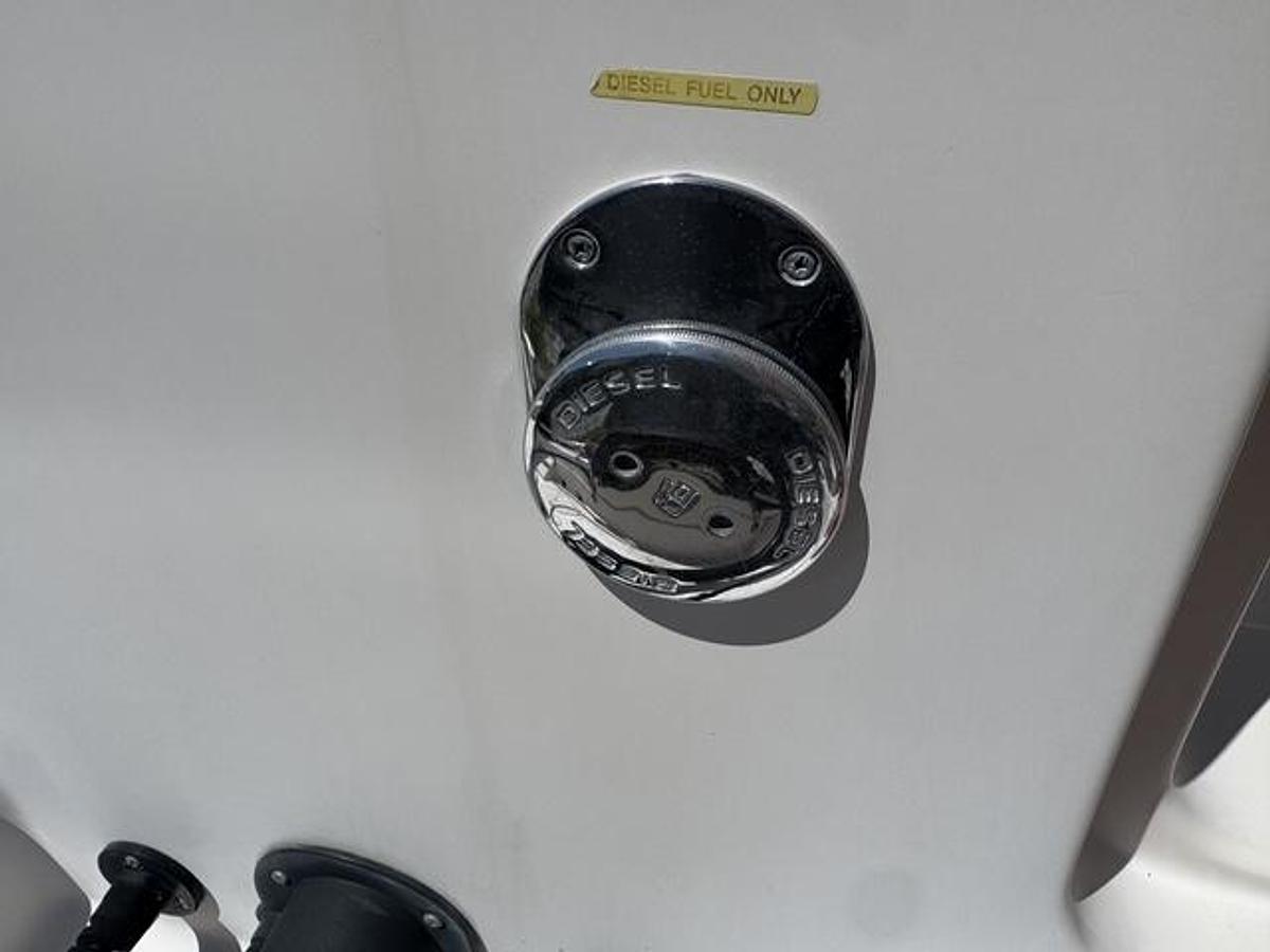 Used 2008 Grady White 330 Express