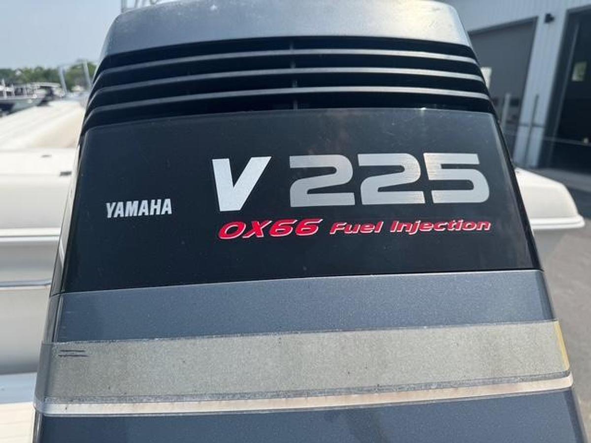 Used 1995 Pro Line 231