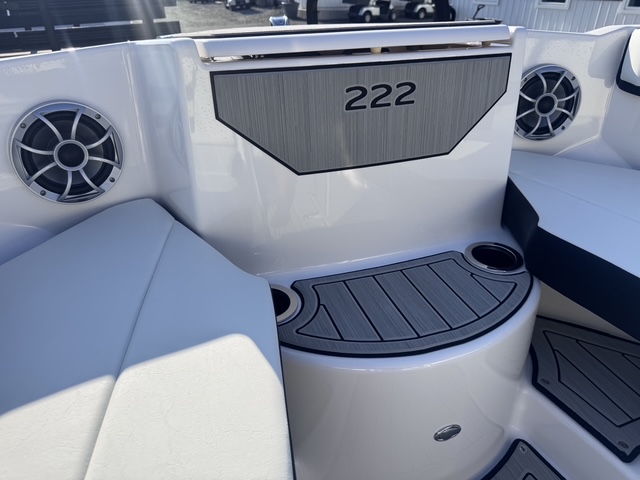 Used 2024 Yamaha 222S
