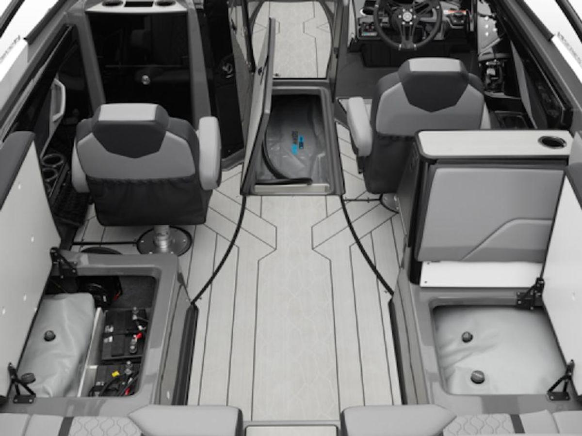 2025 Yamaha Marine 255XE Base