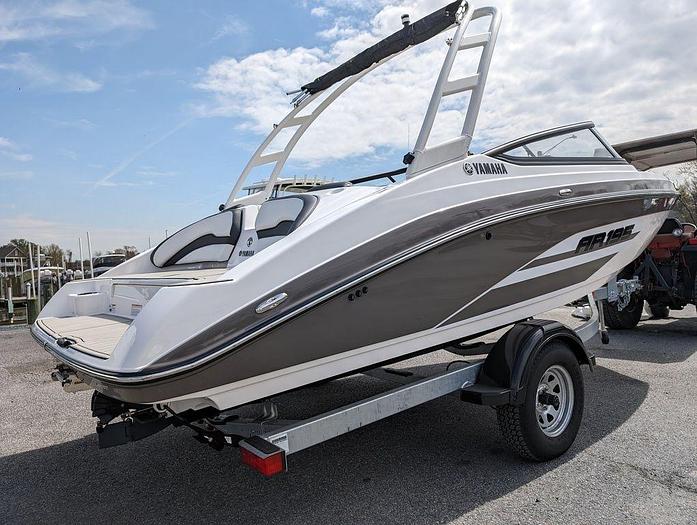 Used 2023 Yamaha Marine AR195