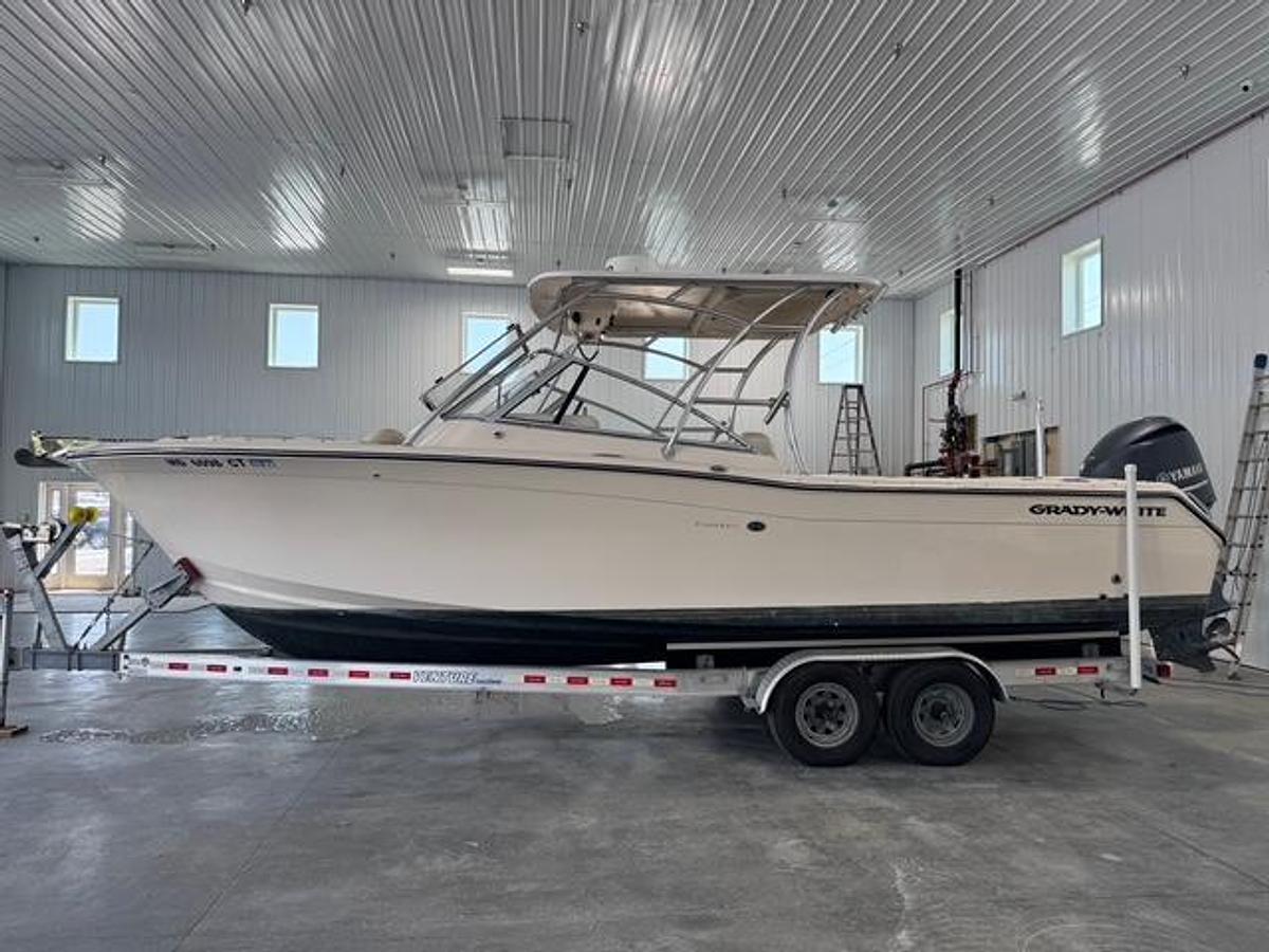 Used 2011 Grady White 275 Freedom