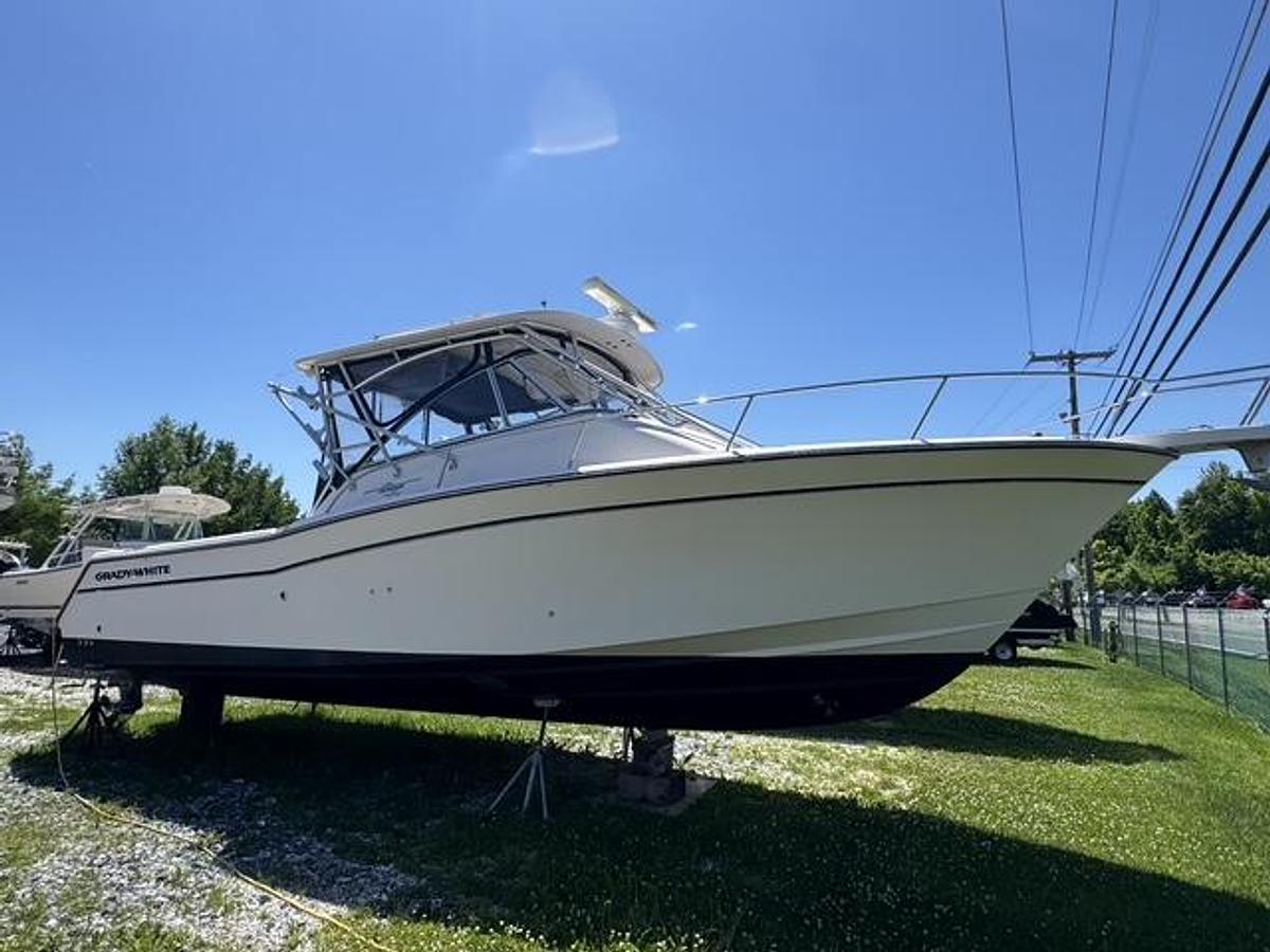Used 2008 Grady White 330 Express