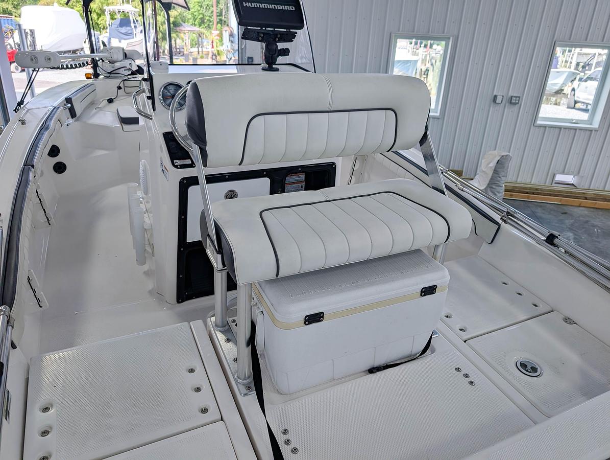 Used 2017 Yamaha Boats 190FSH Deluxe