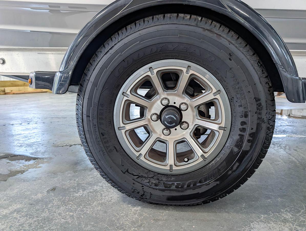 Used 2017 Yamaha Boats 190FSH Deluxe