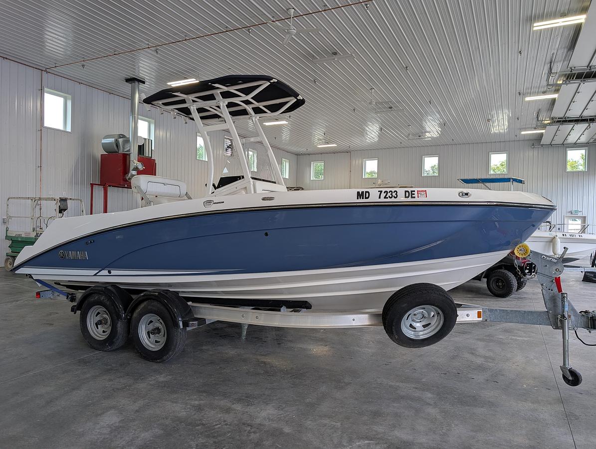 Used 2018 YAMAHA 210FSH SPORT