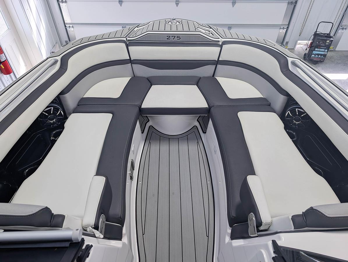 Used 2022 Yamaha Boats 275SD
