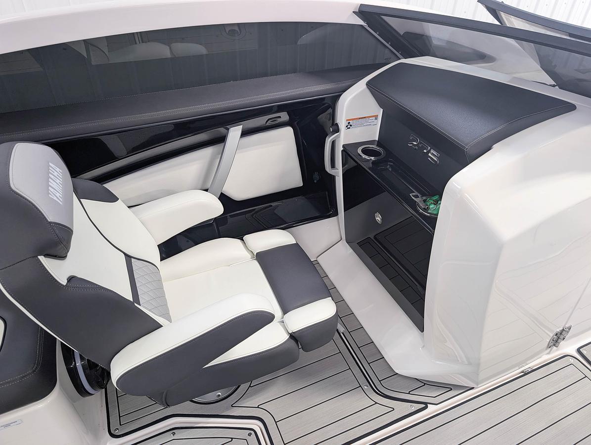 Used 2022 Yamaha Boats 275SD