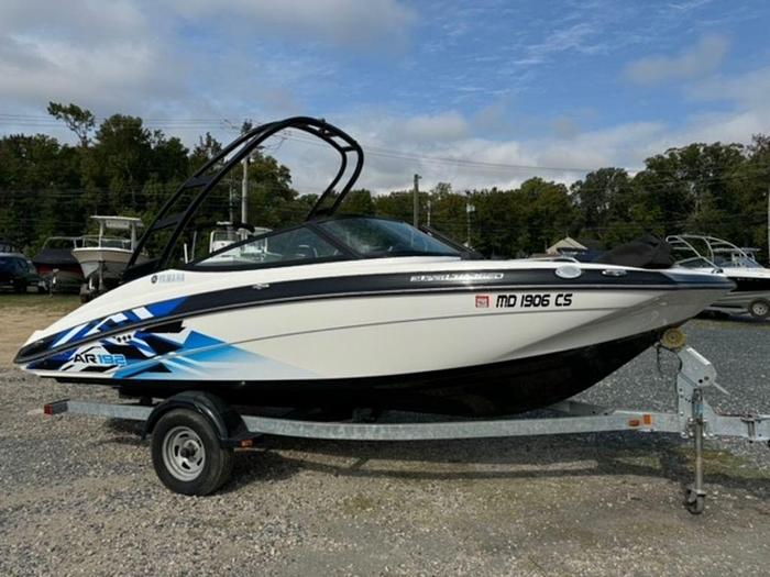 Used 2016 Yamaha Boats AR192