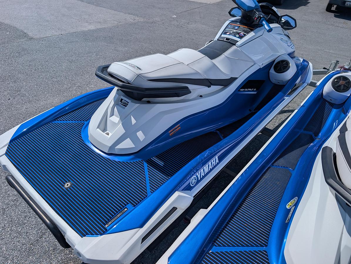 Used 2021 YAMAHA VX DELUXE