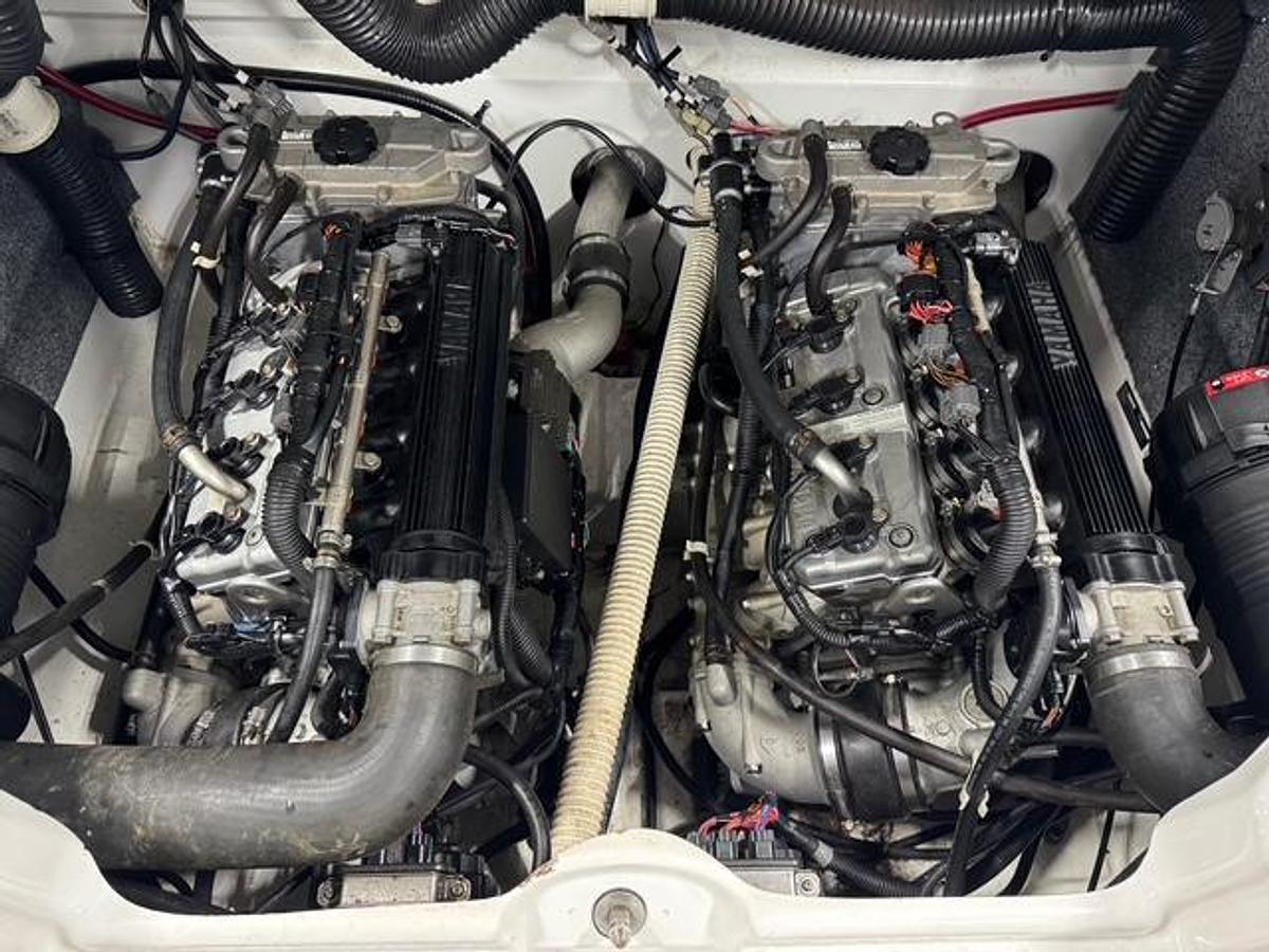 Used 2015 Yamaha AR210