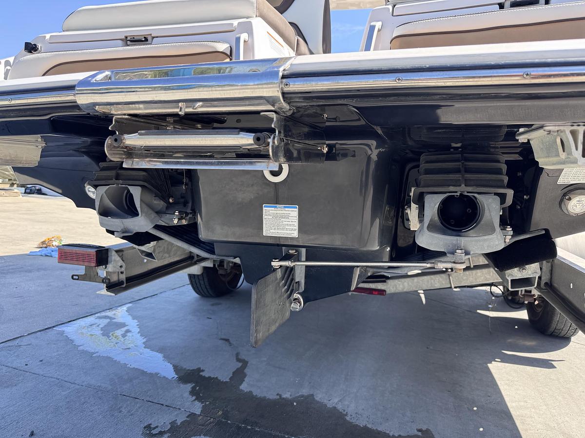 Used 2022 Yamaha 275SD