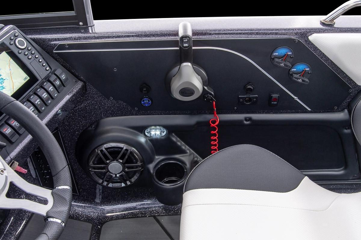 2026 Skeeter SOLERA205