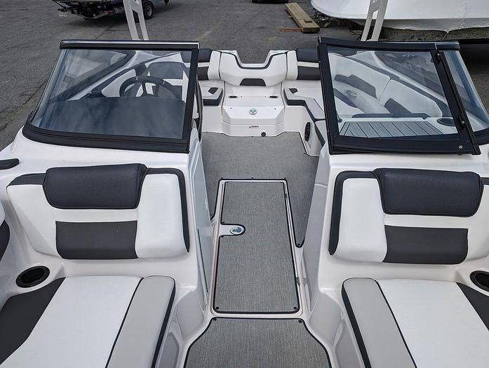 Used 2023 Yamaha Marine AR195