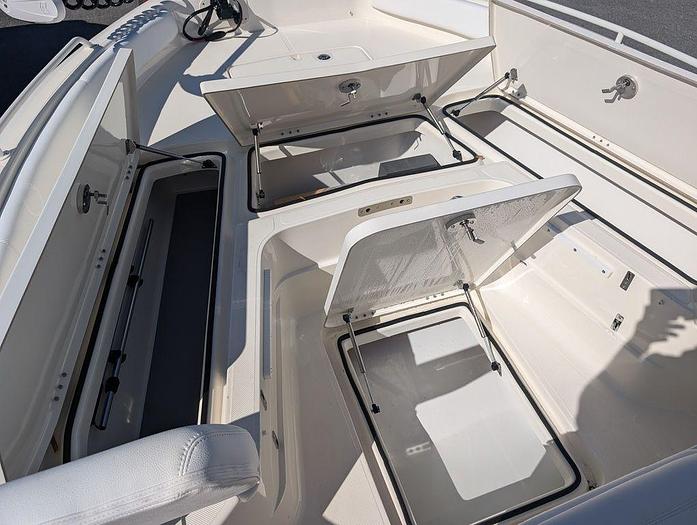 2025 Skeeter SX2550 Family