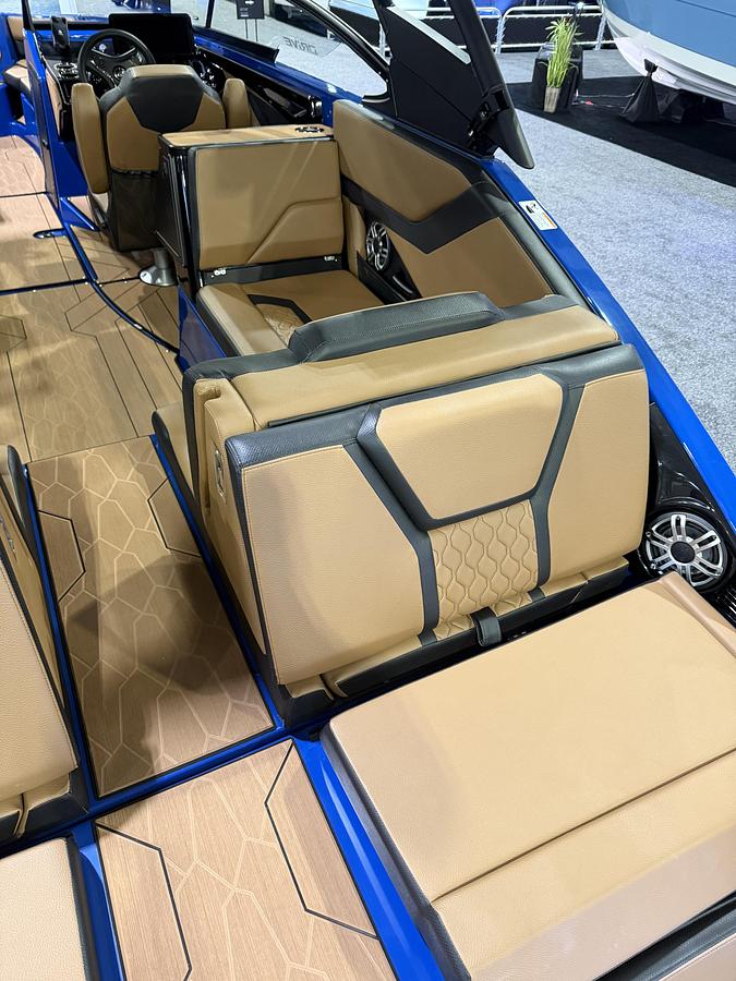 2026 Yamaha Boats 255XD