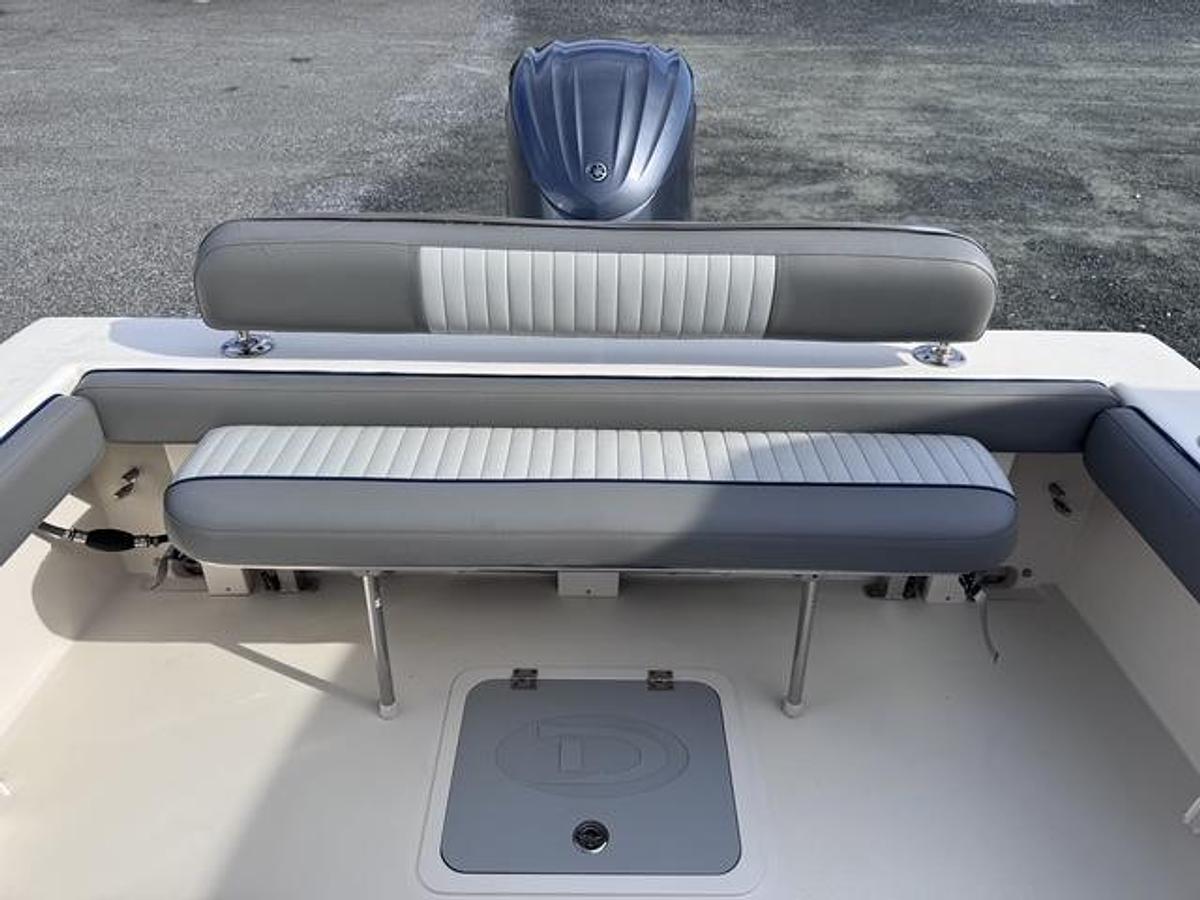 Used 2023 Defiance Admiral 250 EX