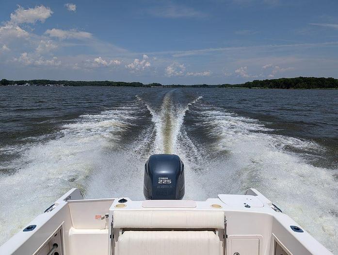 Used 2004 Grady White 258 Journey