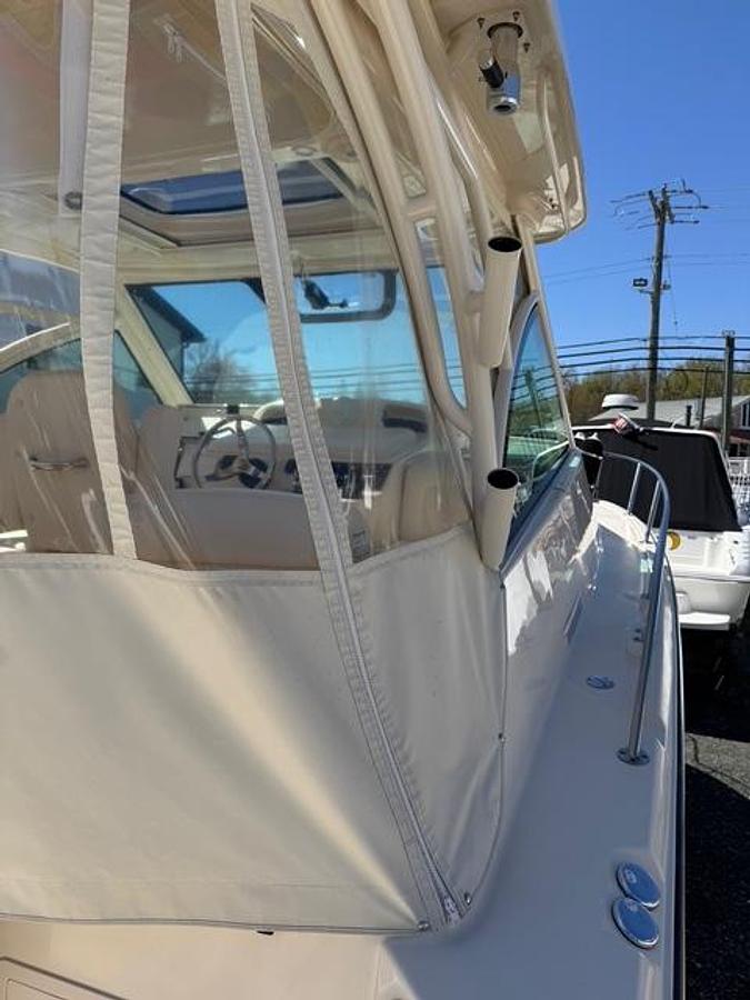Used 2015 Grady White 330 Express
