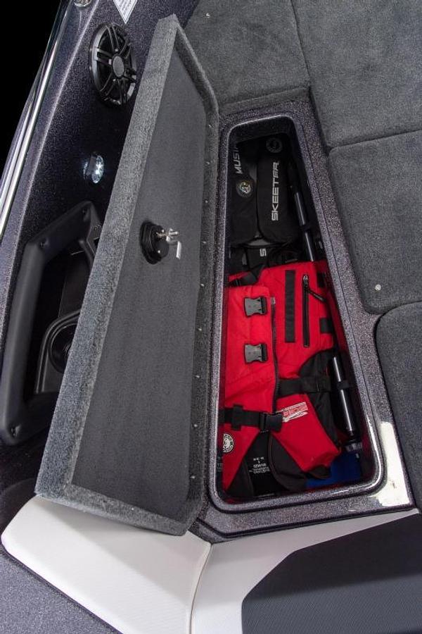 2026 Skeeter SOLERA205