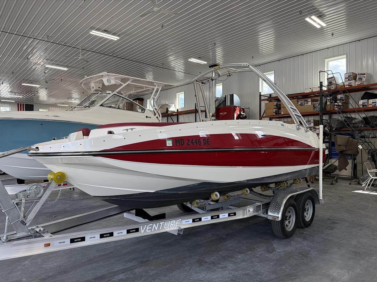 Used 2014 Bayliner 190 Deck Boat