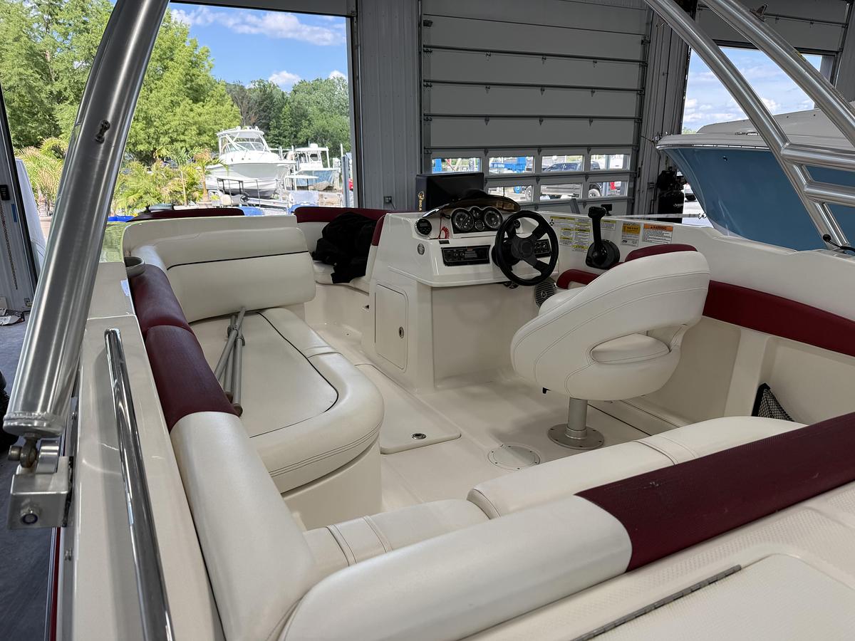 Used 2014 Bayliner 190 Deck Boat