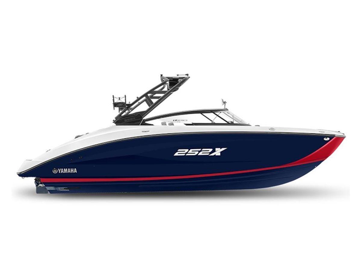 2025 Yamaha Marine 252XE Base